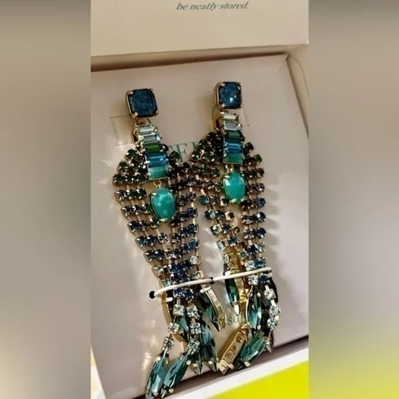 Stella & Dot Women’s 2 in 1 Convertible Chandelier Earrings - Picture 4 of 5